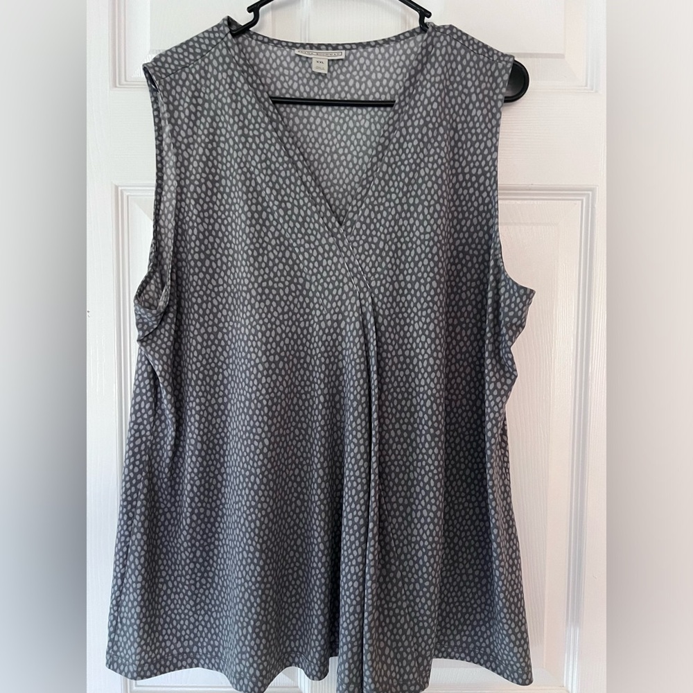XXL Sleeveless Top